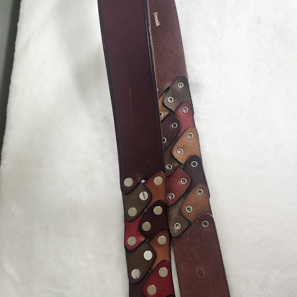Fossil Brown Leather Belt with Silver Buckle and Studs - Picture 3 of 7